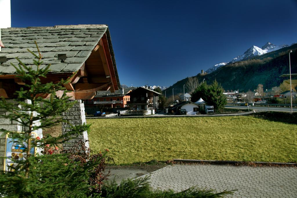 Hotel Edelweiss Villeneuve Luaran gambar