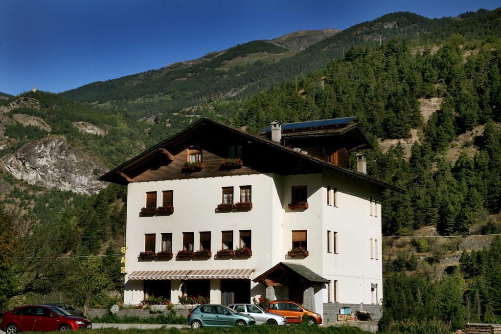 Hotel Edelweiss Villeneuve Luaran gambar